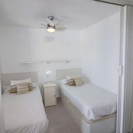 Apartamento Atico Loft En Primera Linea Eurhostal Albert