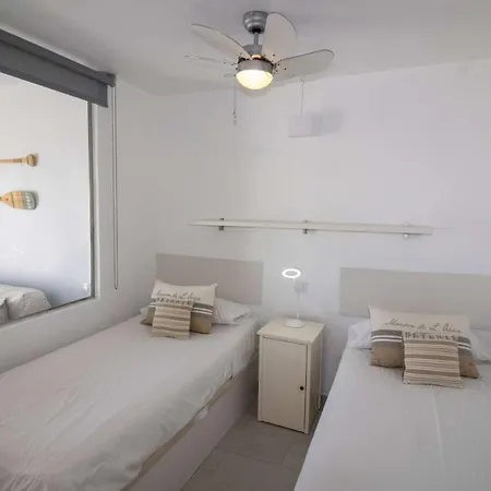 Atico Loft En Primera Linea Eurhostal Albert *